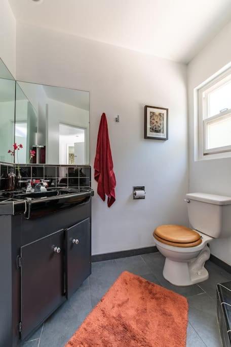 Stunning Hollywood Midcentury Modern-views-best Location! Ferienhaus *
