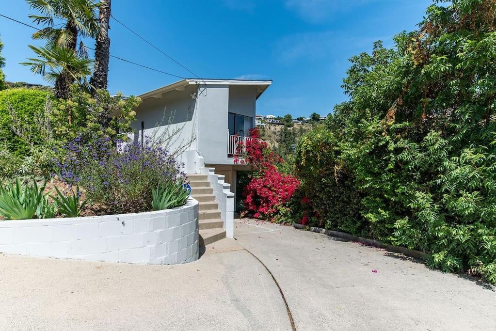 Ferienhaus Stunning Hollywood Midcentury Modern-views-best Location! Los Angeles